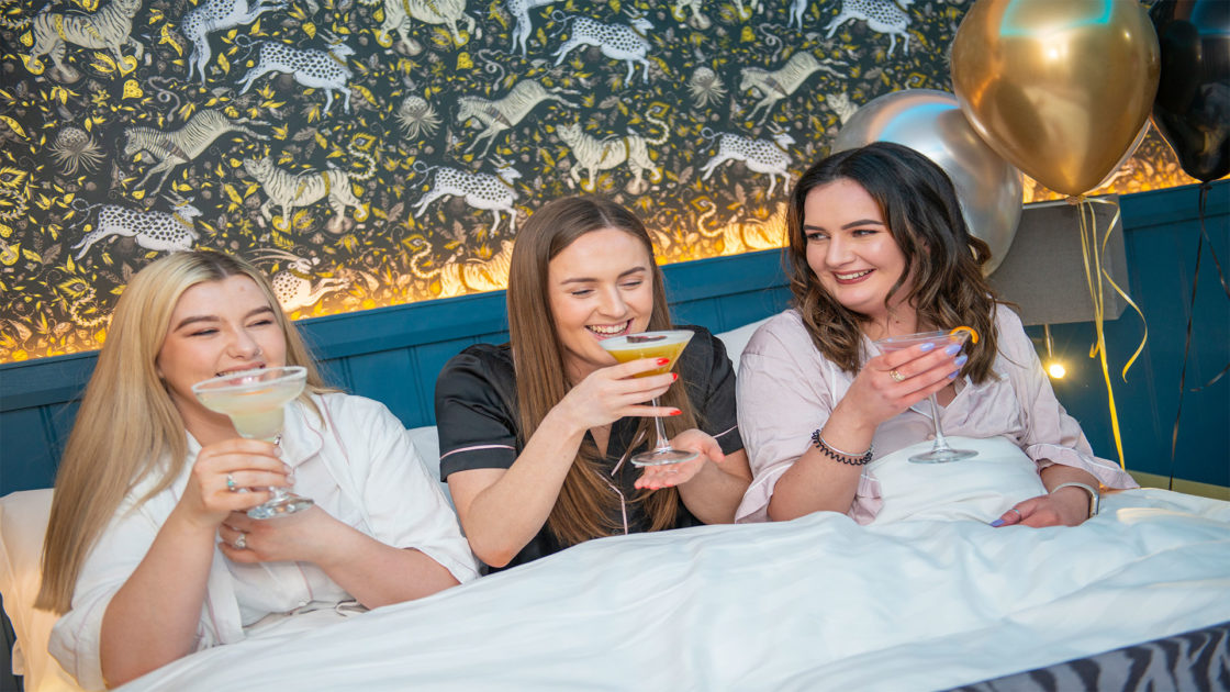 Hen-Party-Breaks-Crown-Quarter