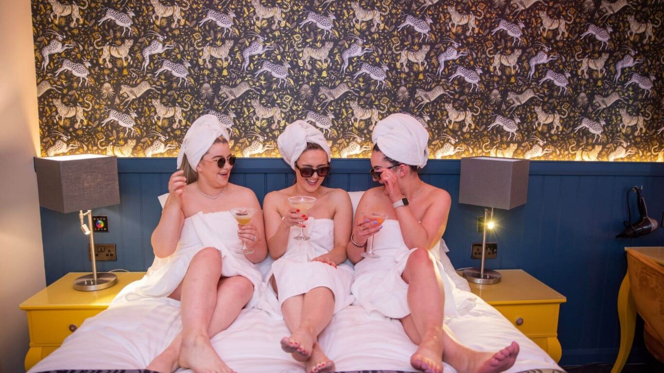 Crown Quarter Girly Break