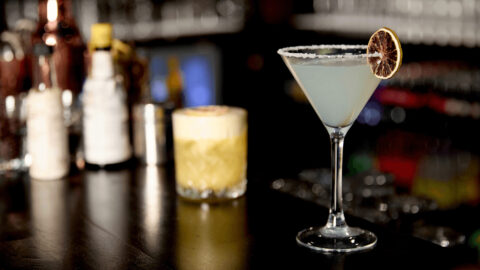 Crown Bar Cocktail CQ