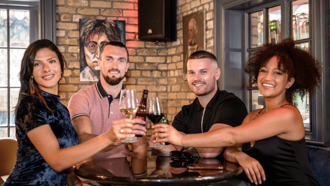 Crown Bar Drinks CQ