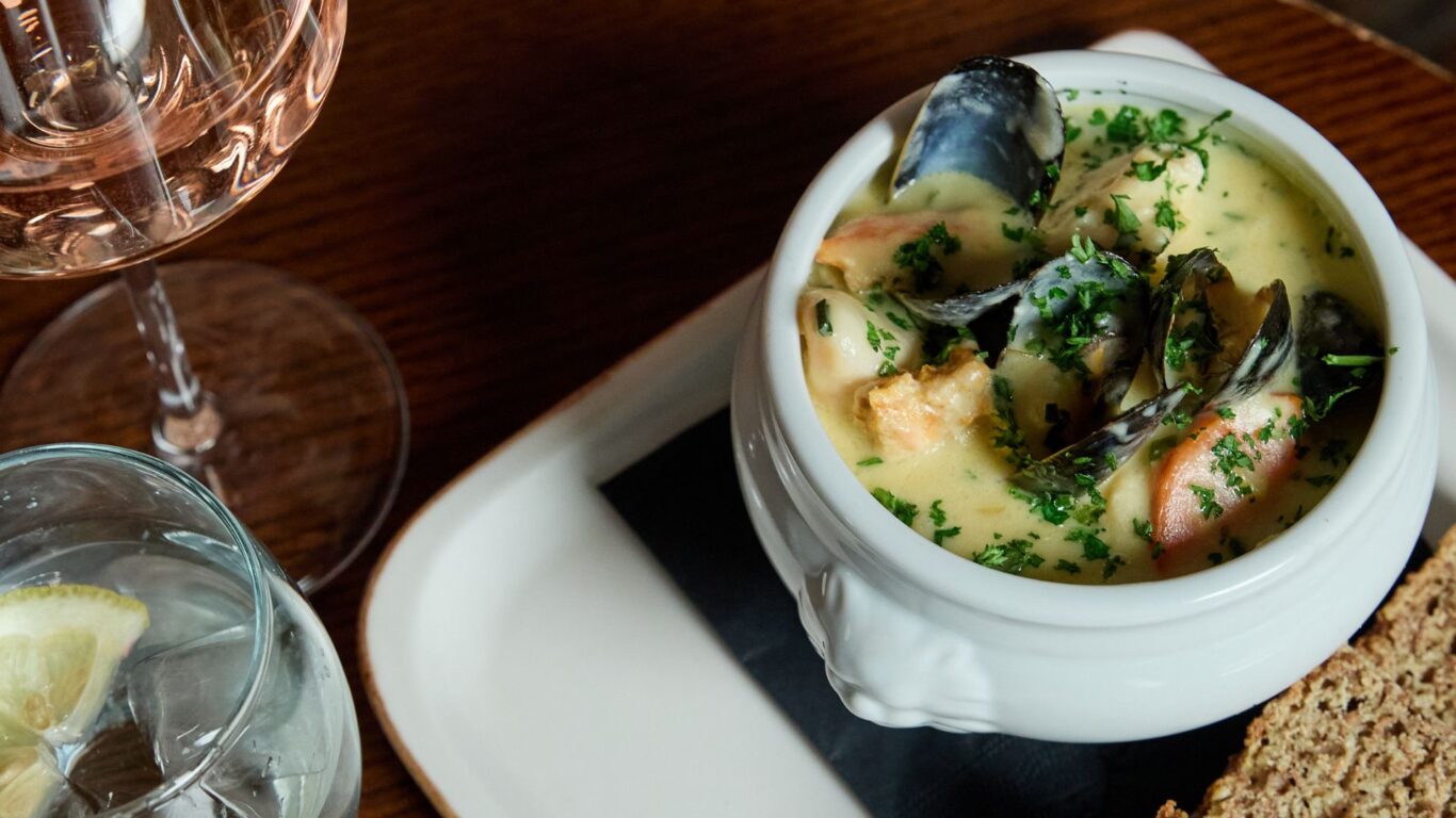 Crown Bar Image under EAT